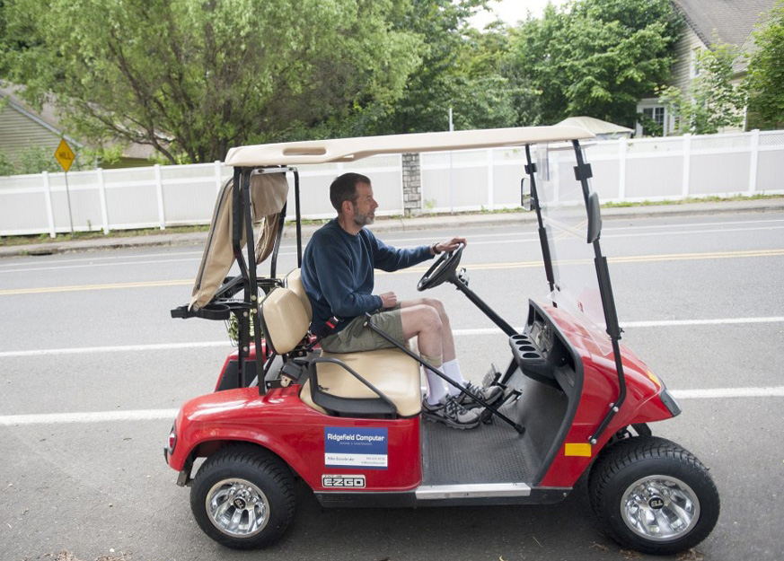 A New Chapter for Lynn Haven: Golf Cart Permitted on City Streets
